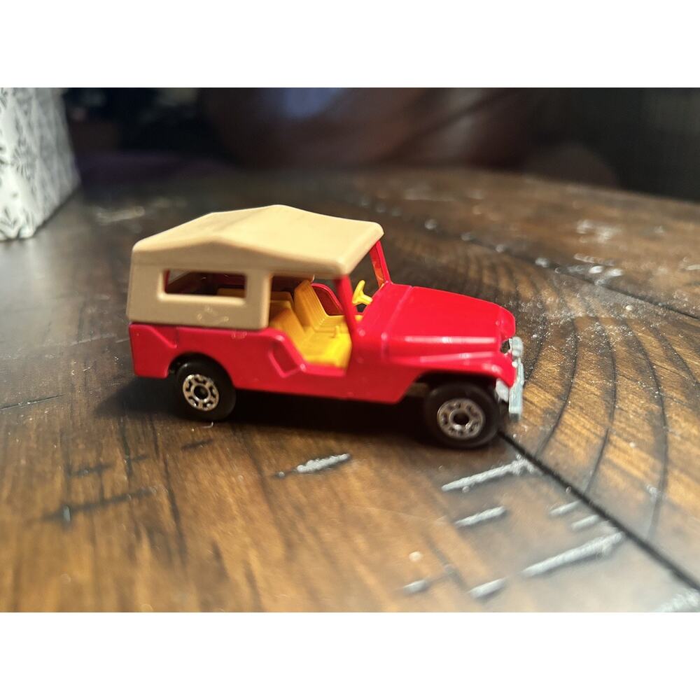 Jeep CJ 6 Red 1977 - No. 53 - Superfast Matchbox Lesney - Made in England